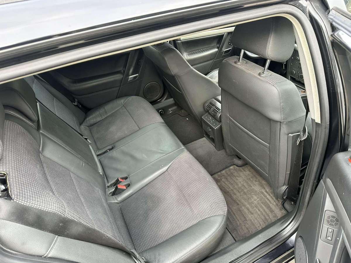 Opel Vectra - 7