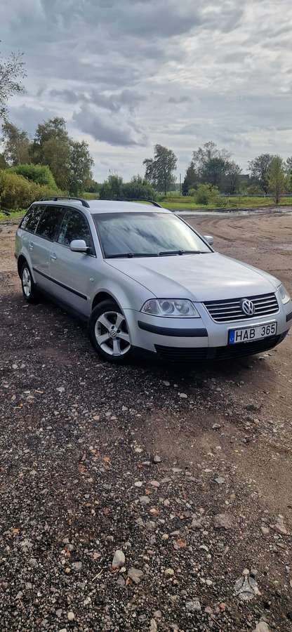 Volkswagen Passat - 3