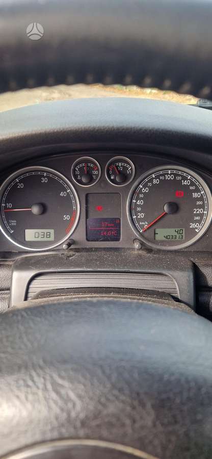 Volkswagen Passat - 6