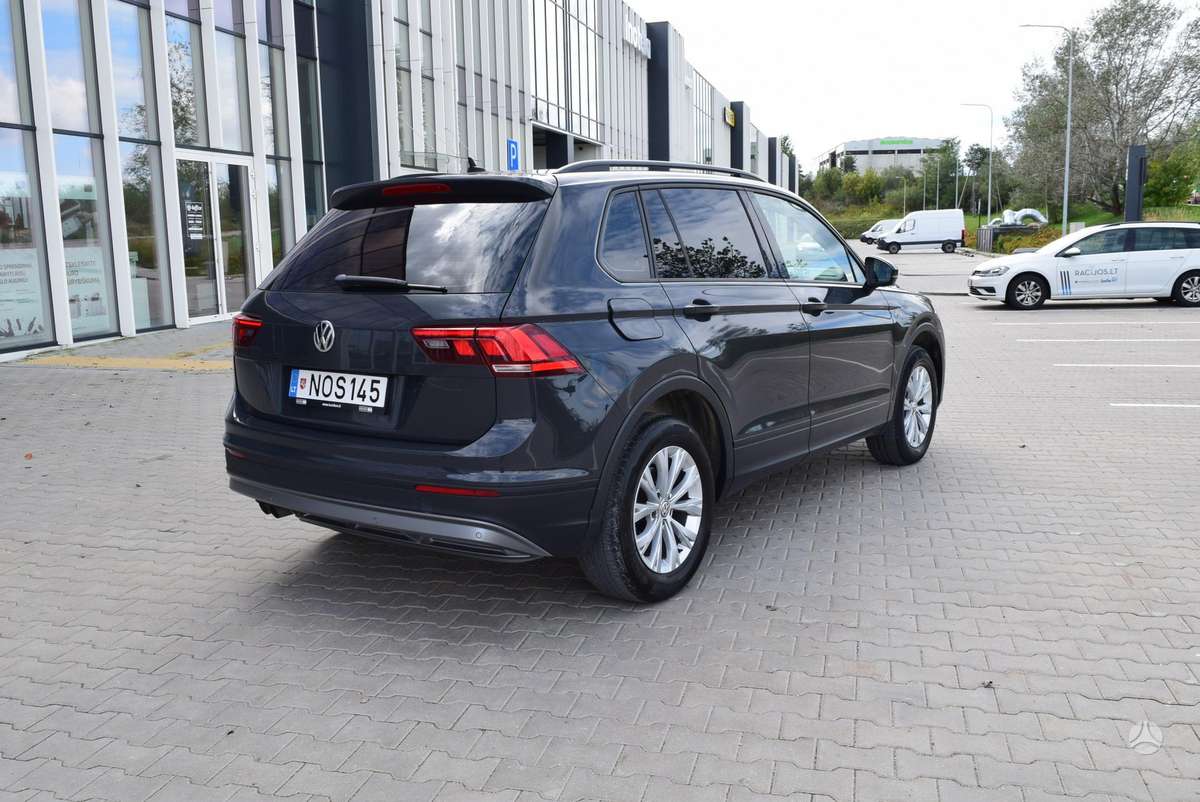 Volkswagen Tiguan - 7