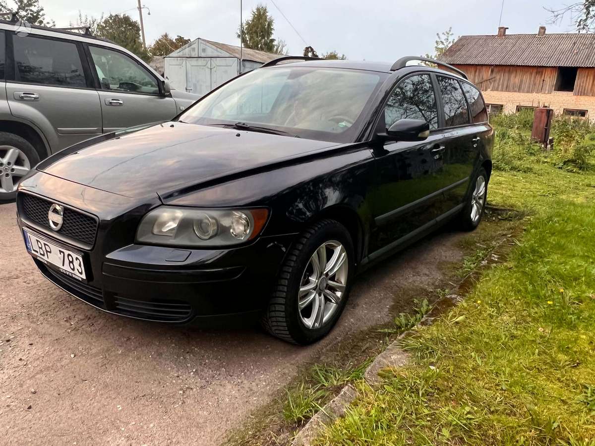 Volvo V50 - 8