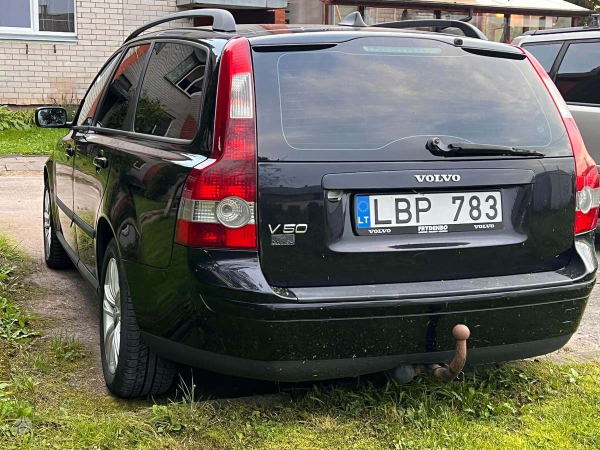 Volvo V50 - 3