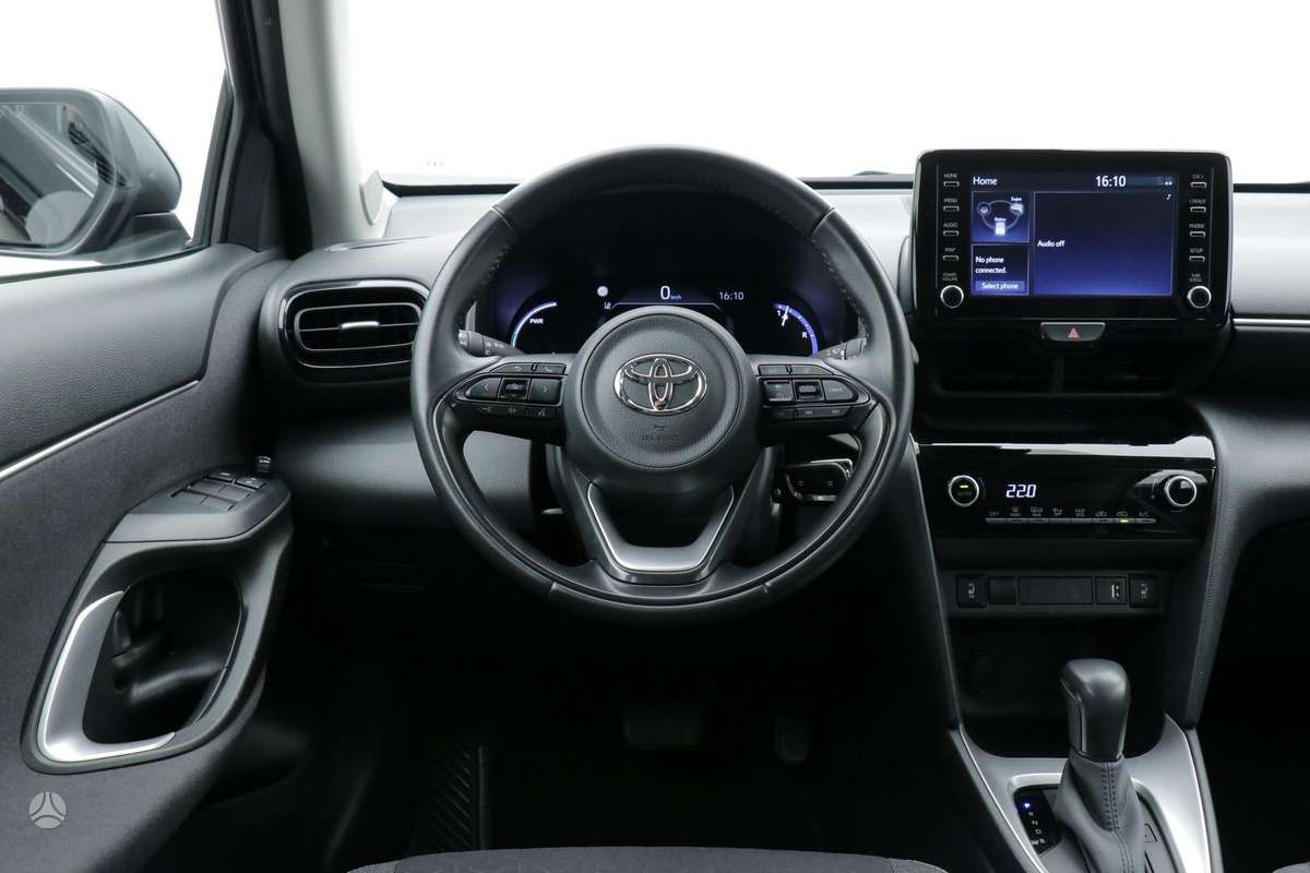 Toyota Yaris Cross - 8