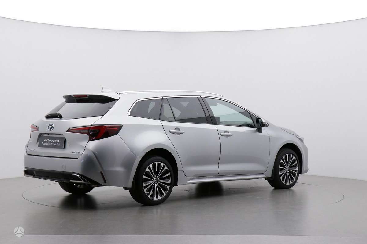 Toyota Corolla - 3