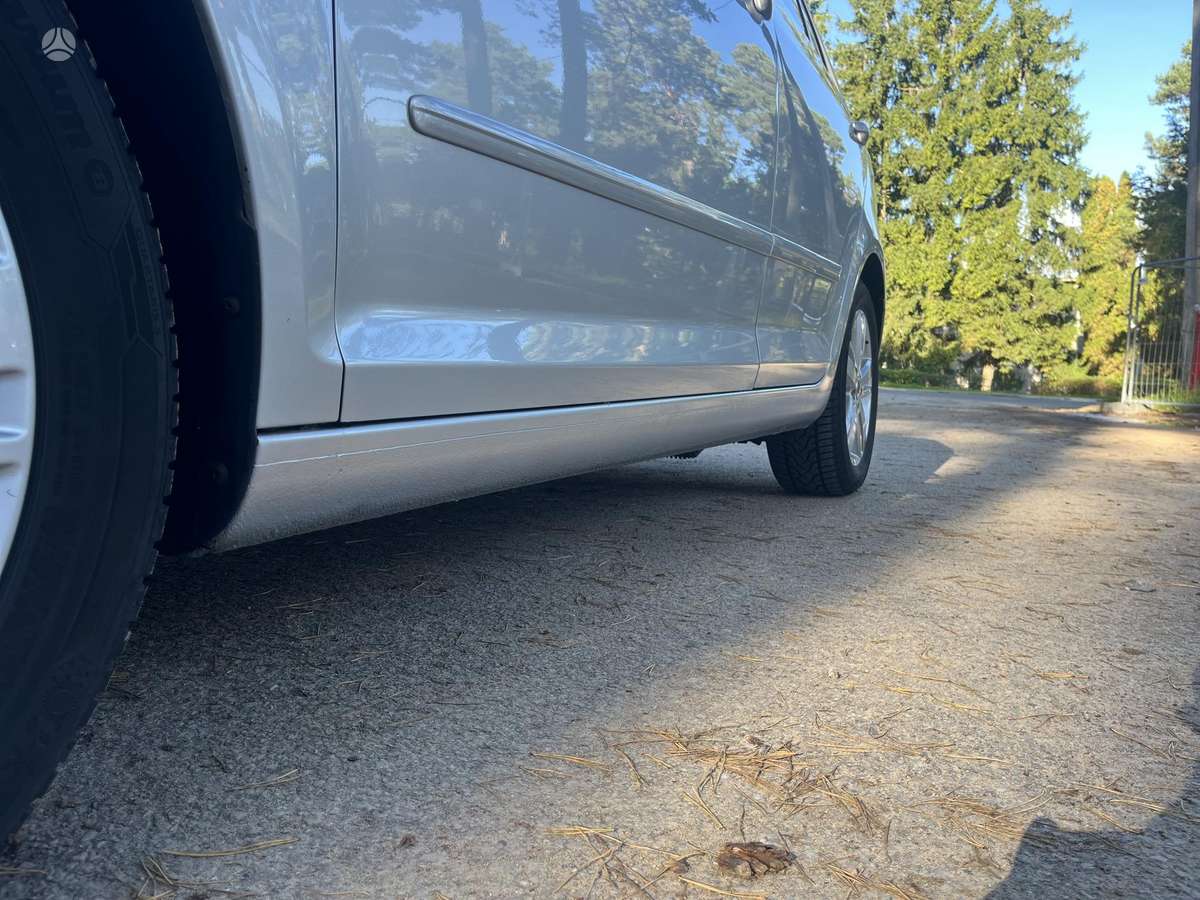 Volkswagen Golf Plus - 10