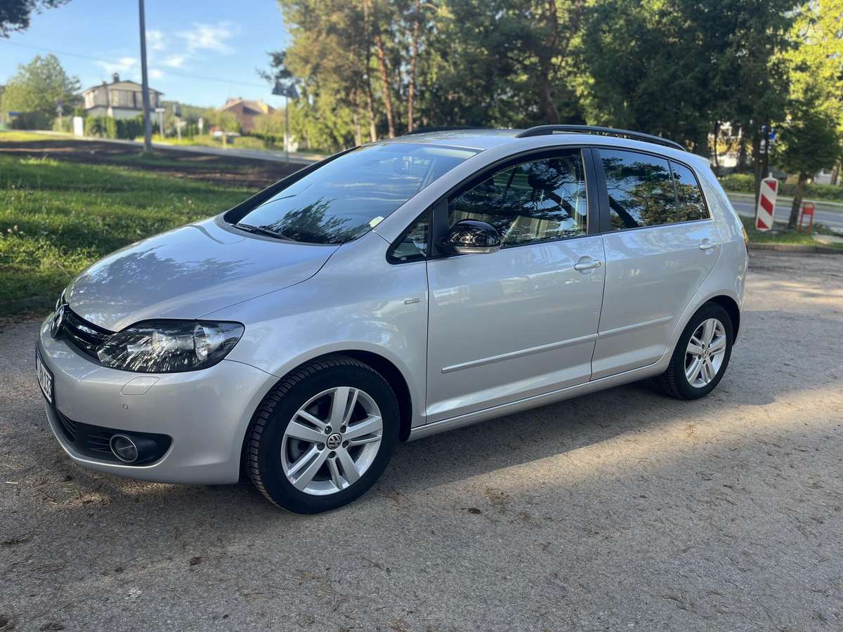 Volkswagen Golf Plus - 11