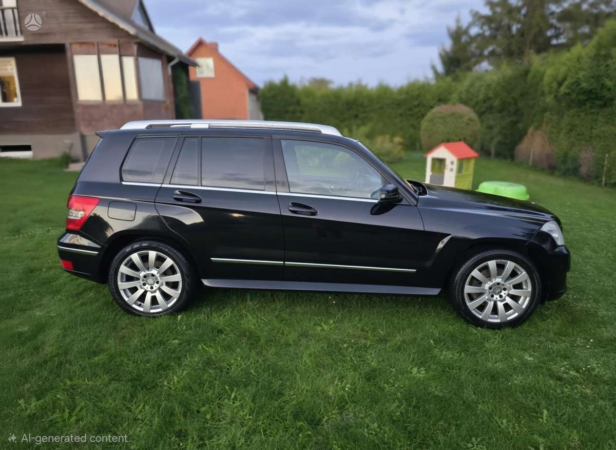 Mercedes-Benz GLK320 - 3