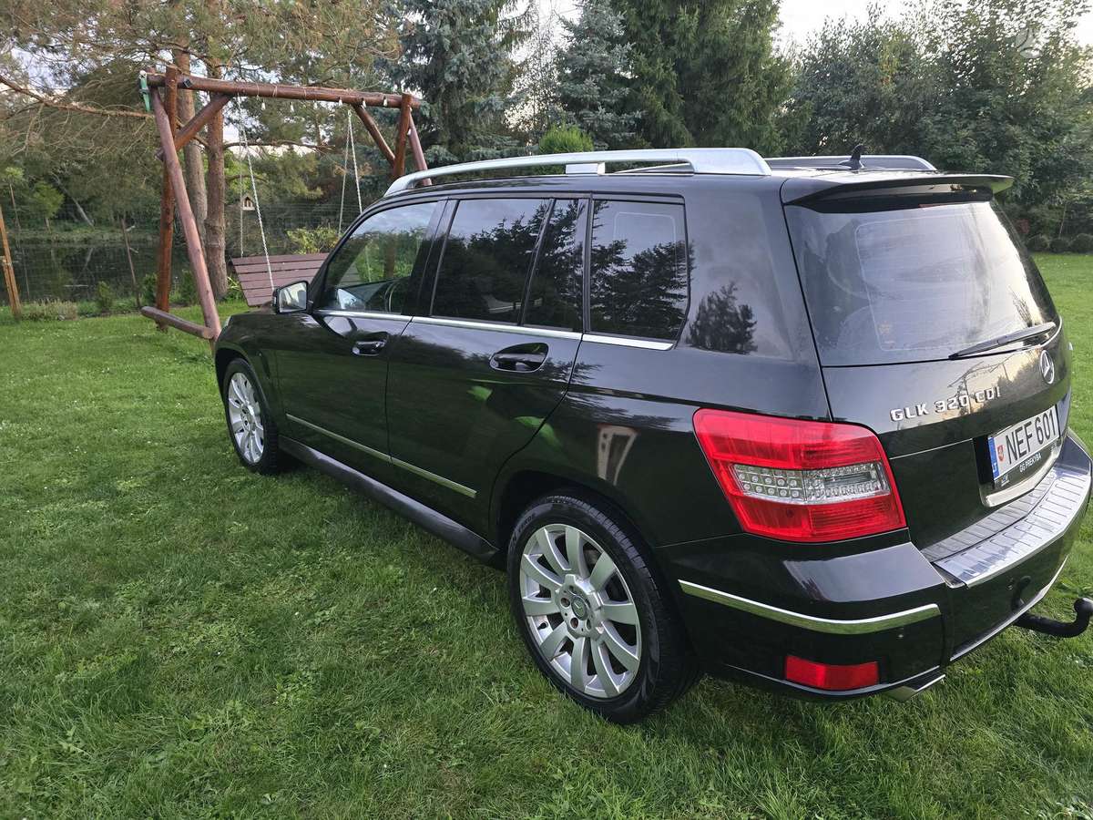 Mercedes-Benz GLK320 - 9