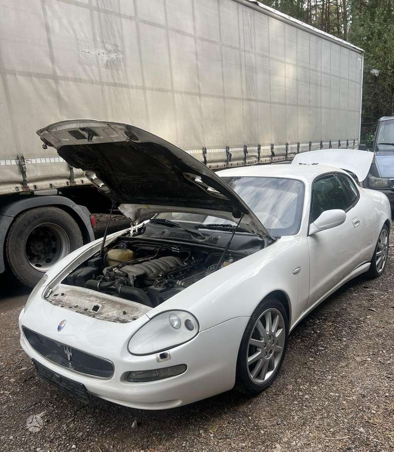 Maserati 3200 GT kėbulo dalys