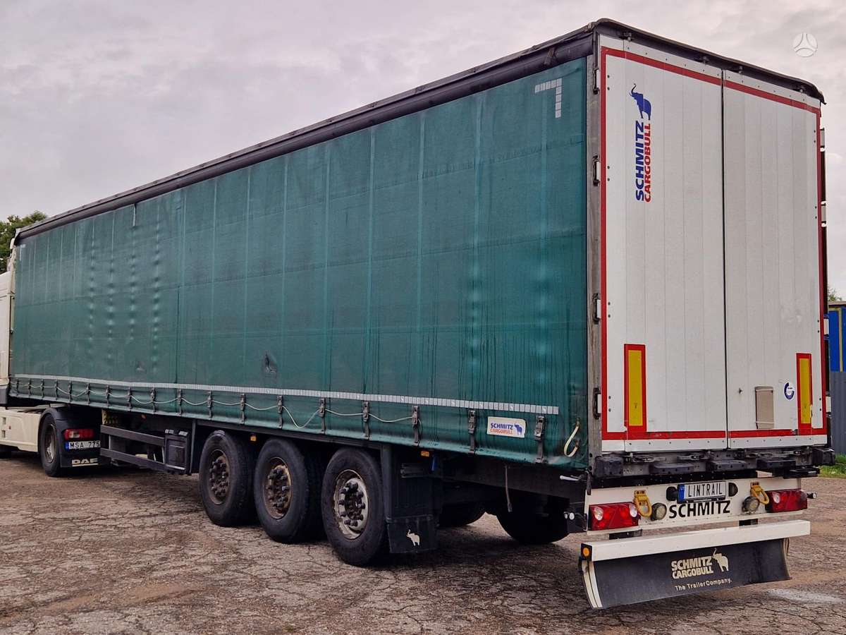 Schmitz Pakeliama ašis!, užuolaidinės / tentinės