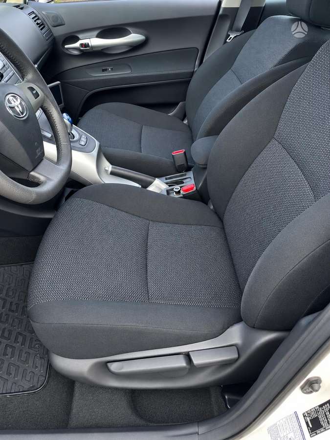 Toyota Auris - 7