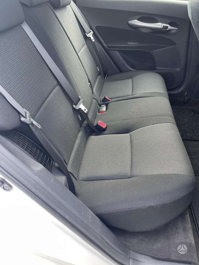 Toyota Auris - 10