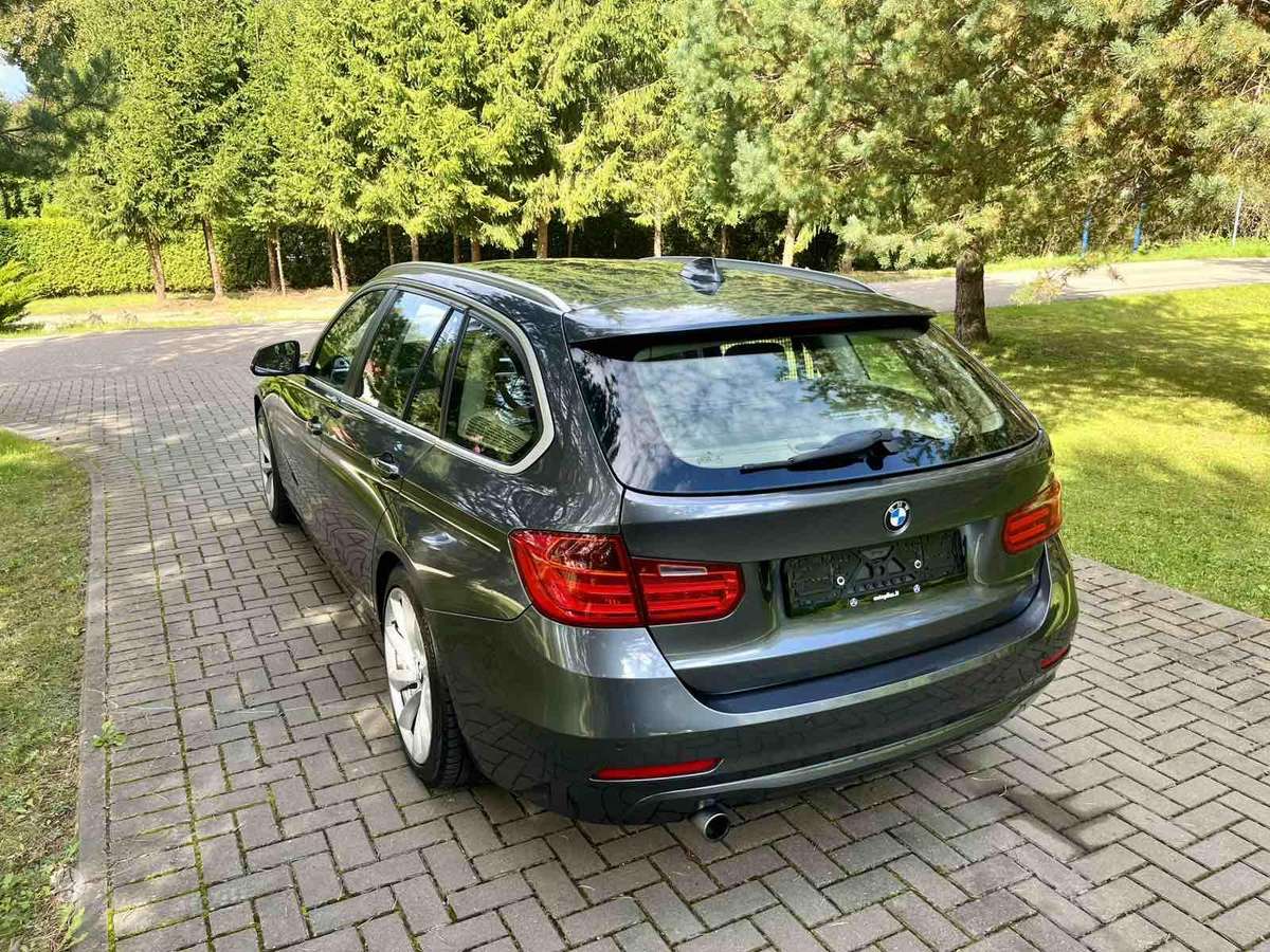 BMW 320, 2.0 l., wagon