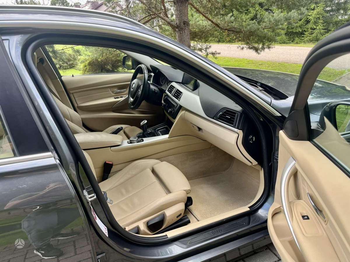 BMW 320, 2.0 l., wagon
