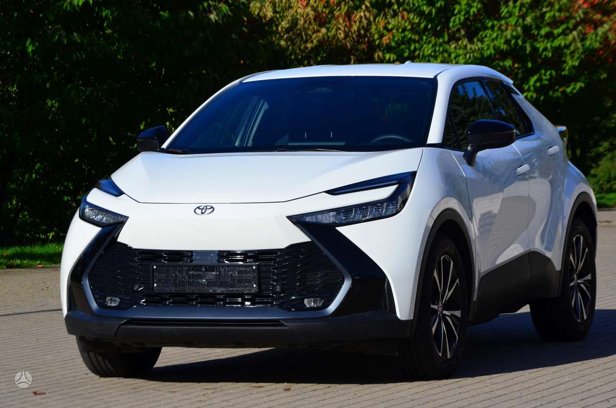 Toyota C-HR - 8