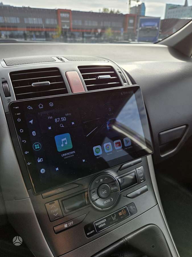 Toyota Auris - 12