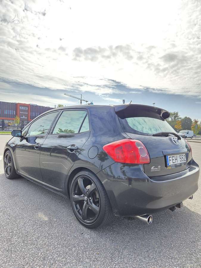 Toyota Auris - 3