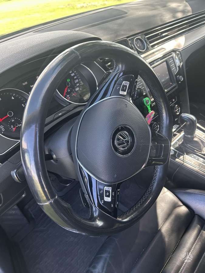 Volkswagen Passat, 2.0 l., Универсал
