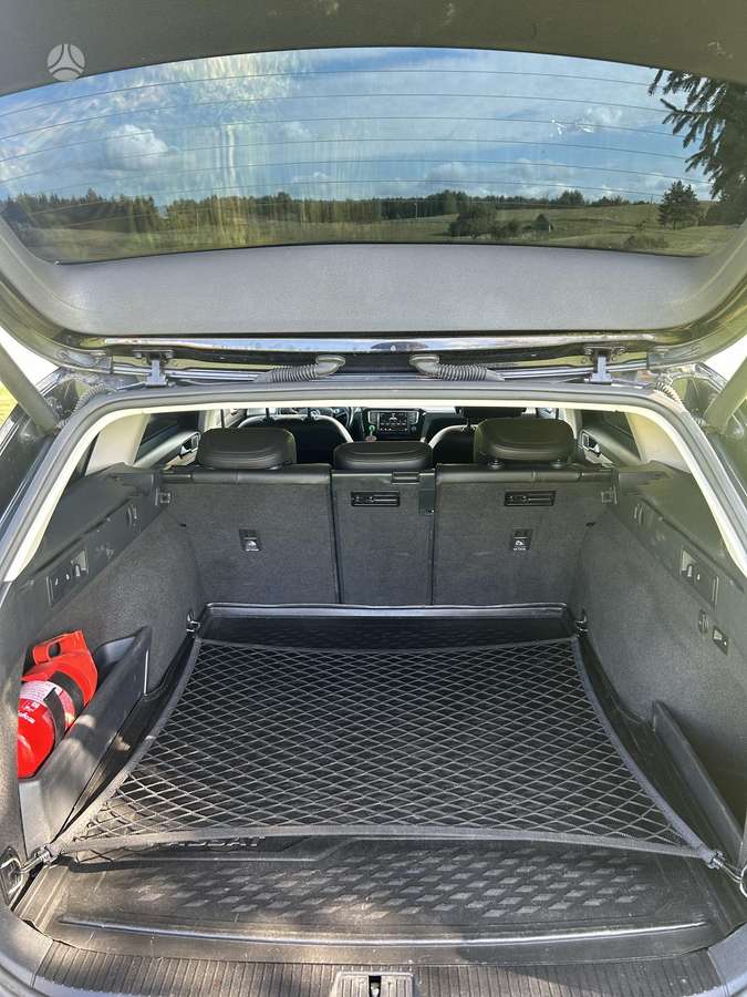 Volkswagen Passat, 2.0 l., Универсал