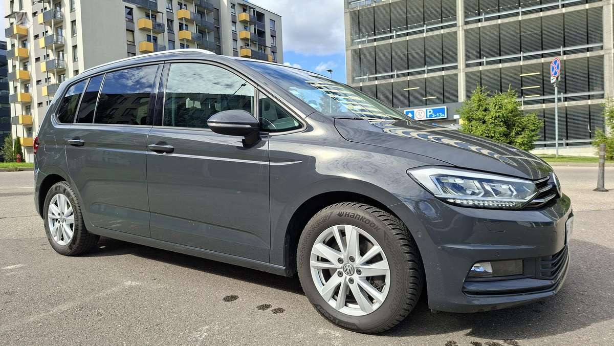 Volkswagen Touran - 6