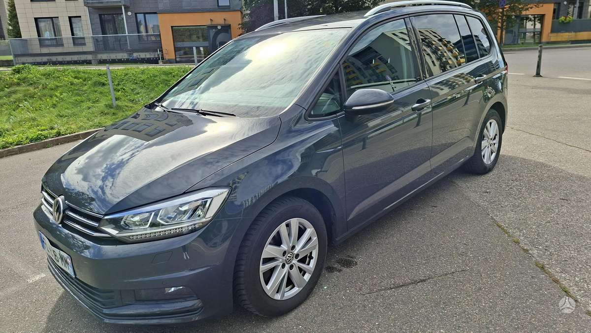 Volkswagen Touran - 5