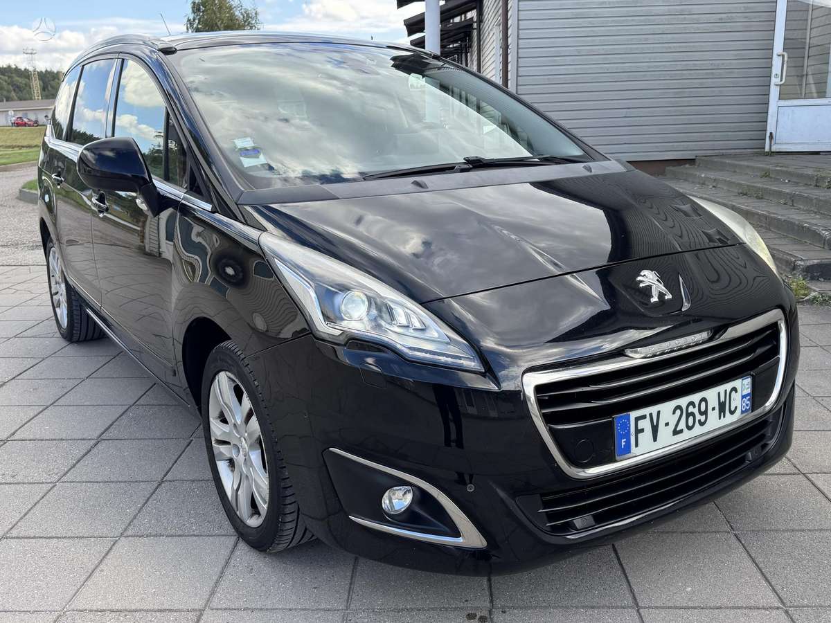 Peugeot 5008 - 3