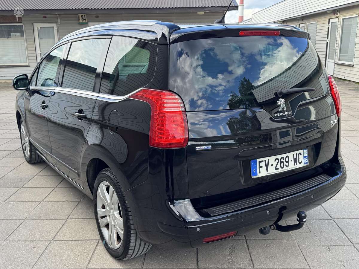 Peugeot 5008 - 5