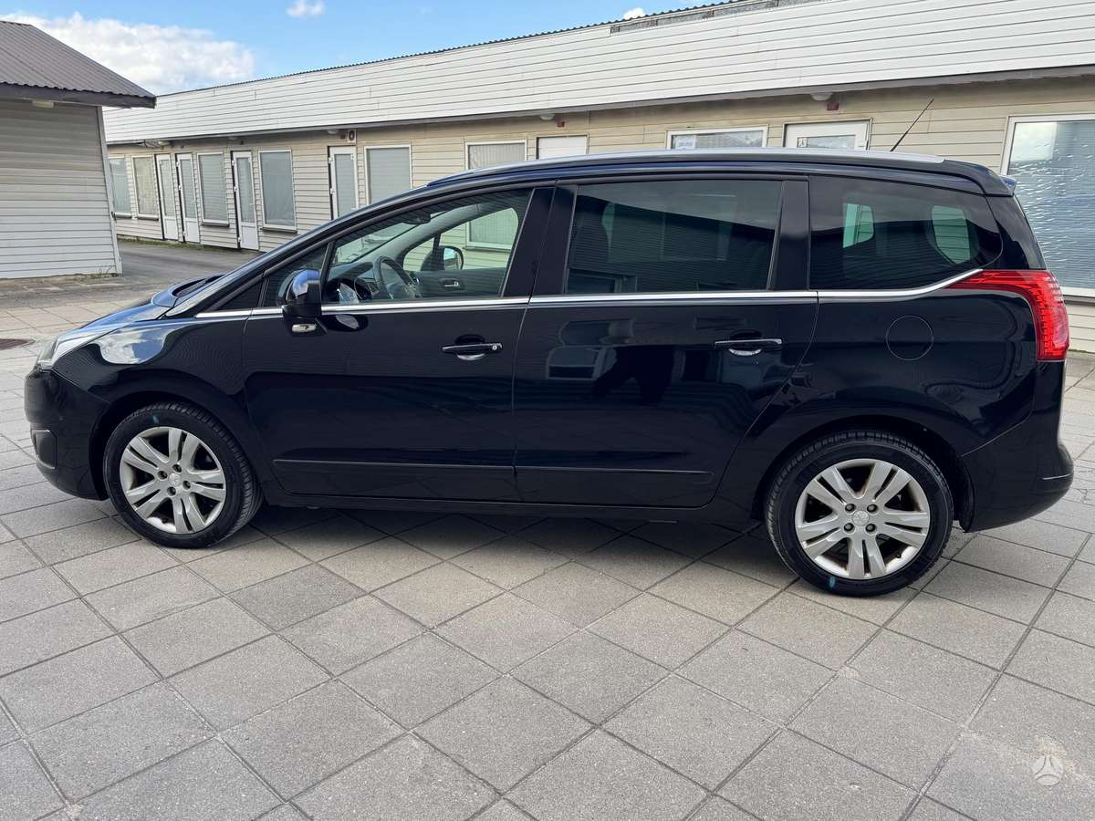 Peugeot 5008 - 6
