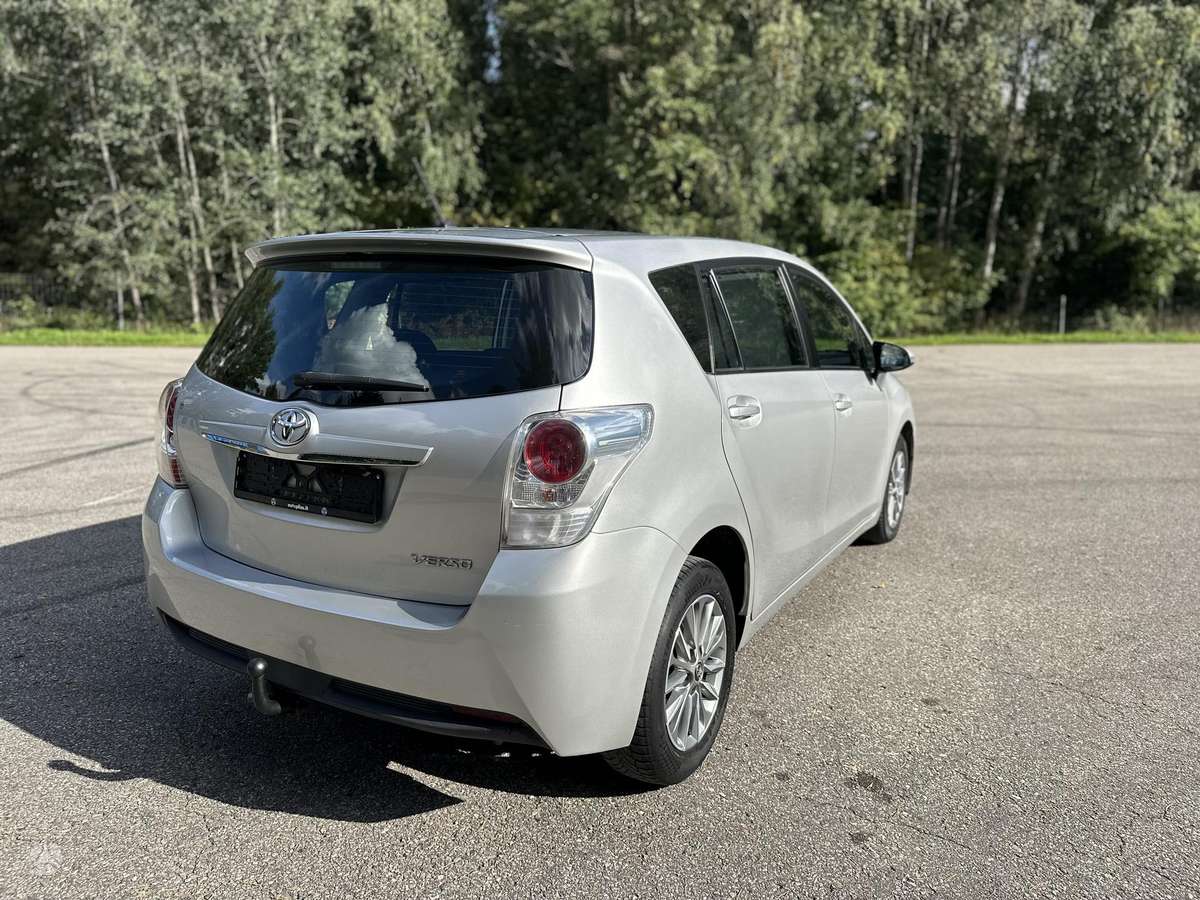 Toyota Verso - 6