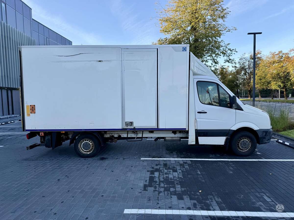 Volkswagen Crafter - 2