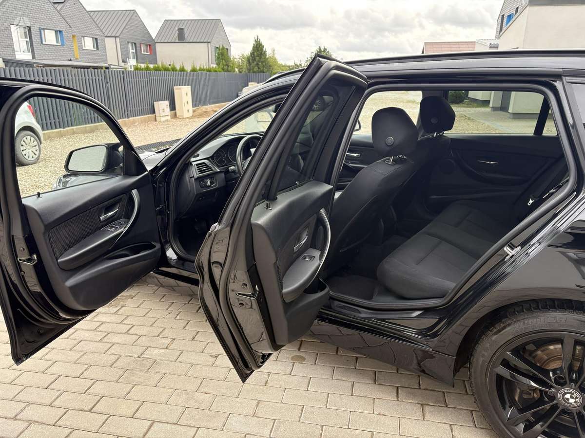 BMW 320, 2.0 l., wagon