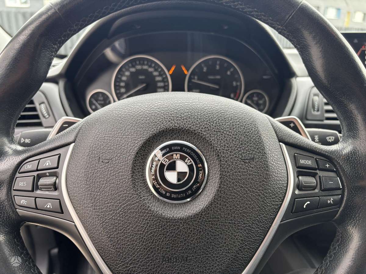 BMW 320, 2.0 l., wagon