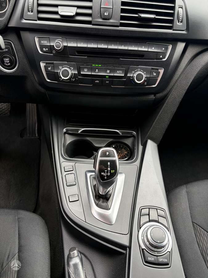 BMW 320, 2.0 l., wagon