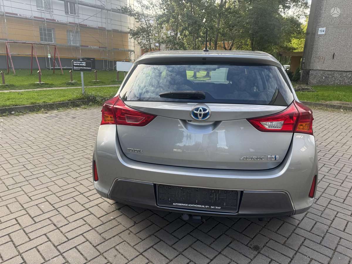 Toyota Auris - 5
