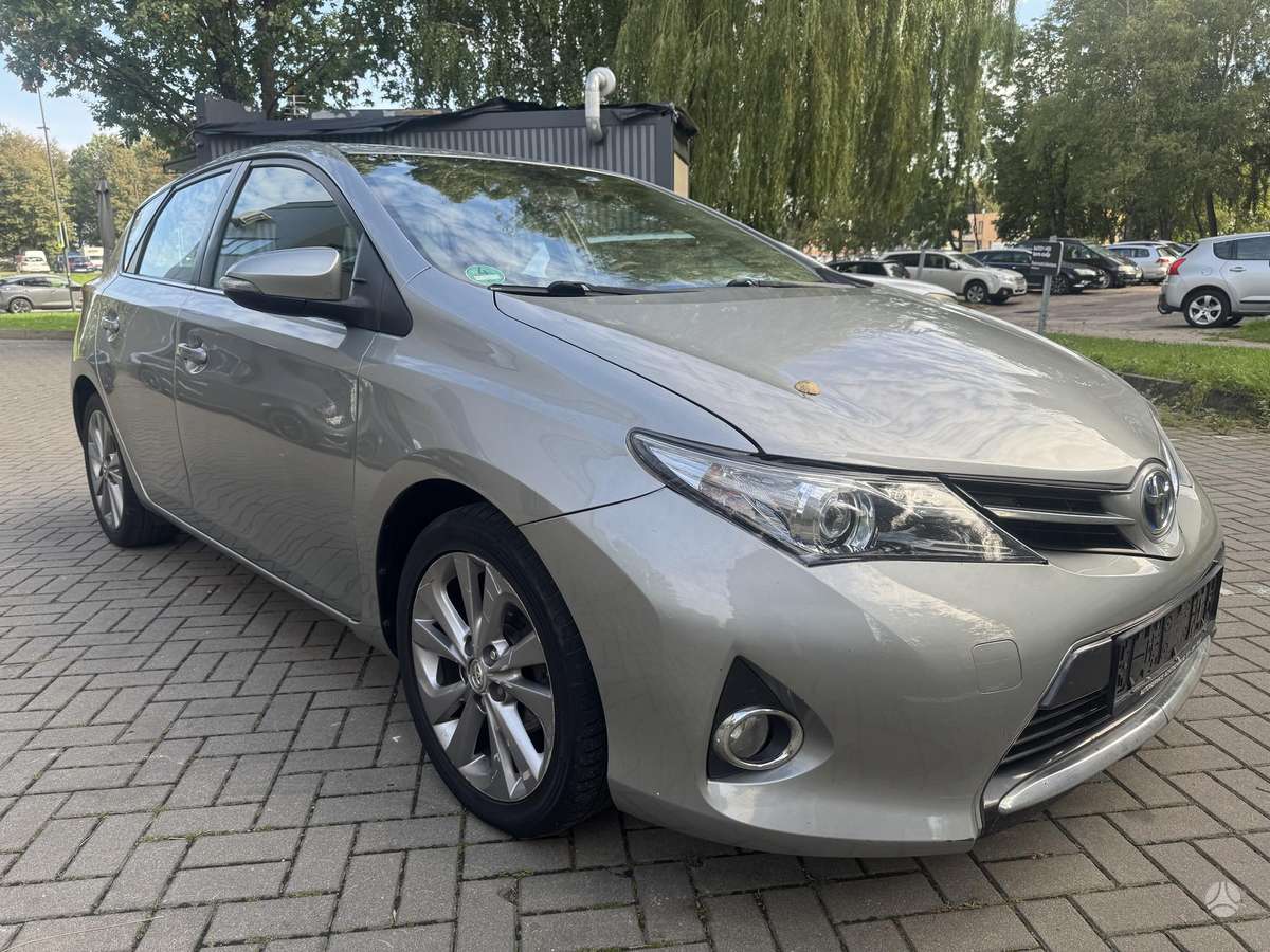 Toyota Auris - 3