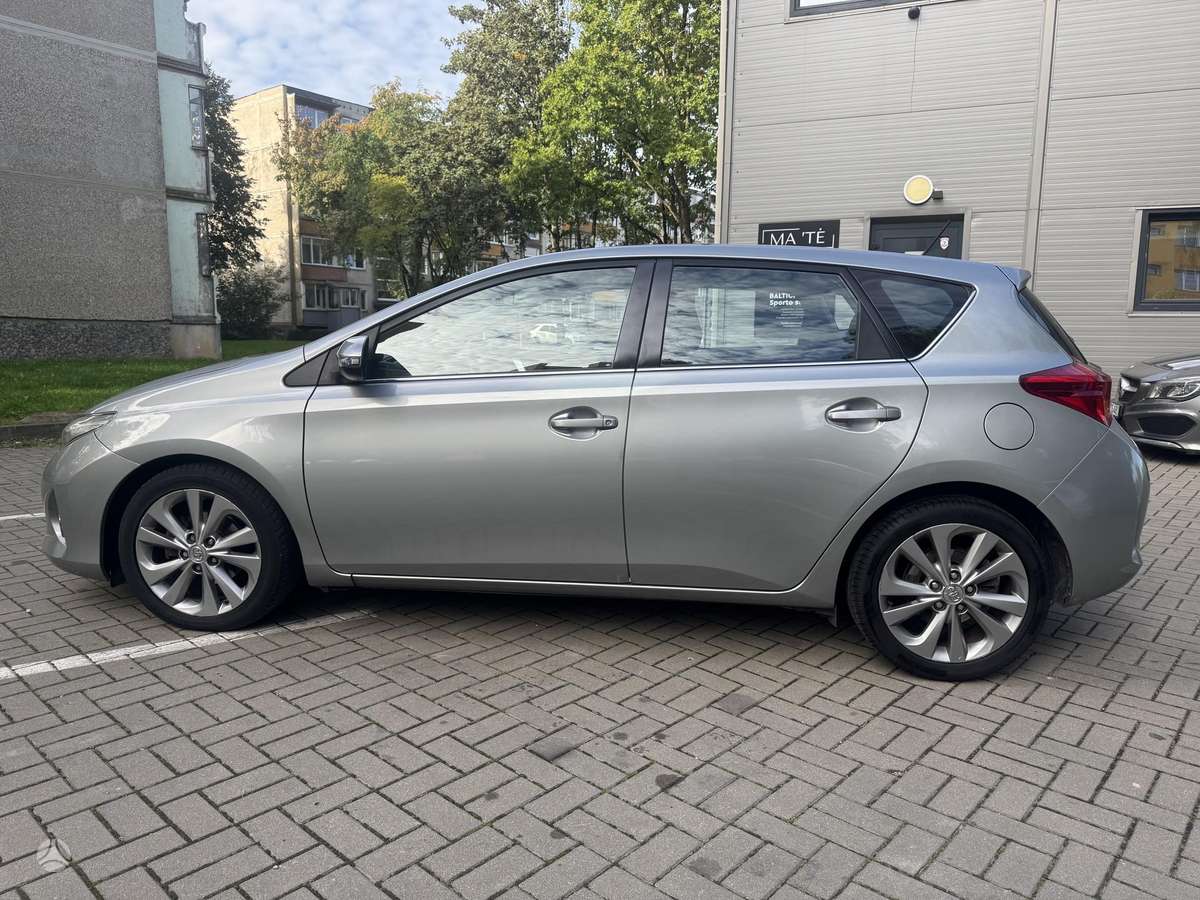Toyota Auris - 9