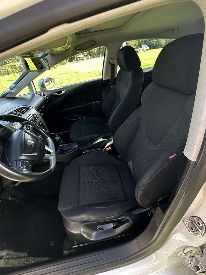 Seat Leon, 2.0 l., hatchback