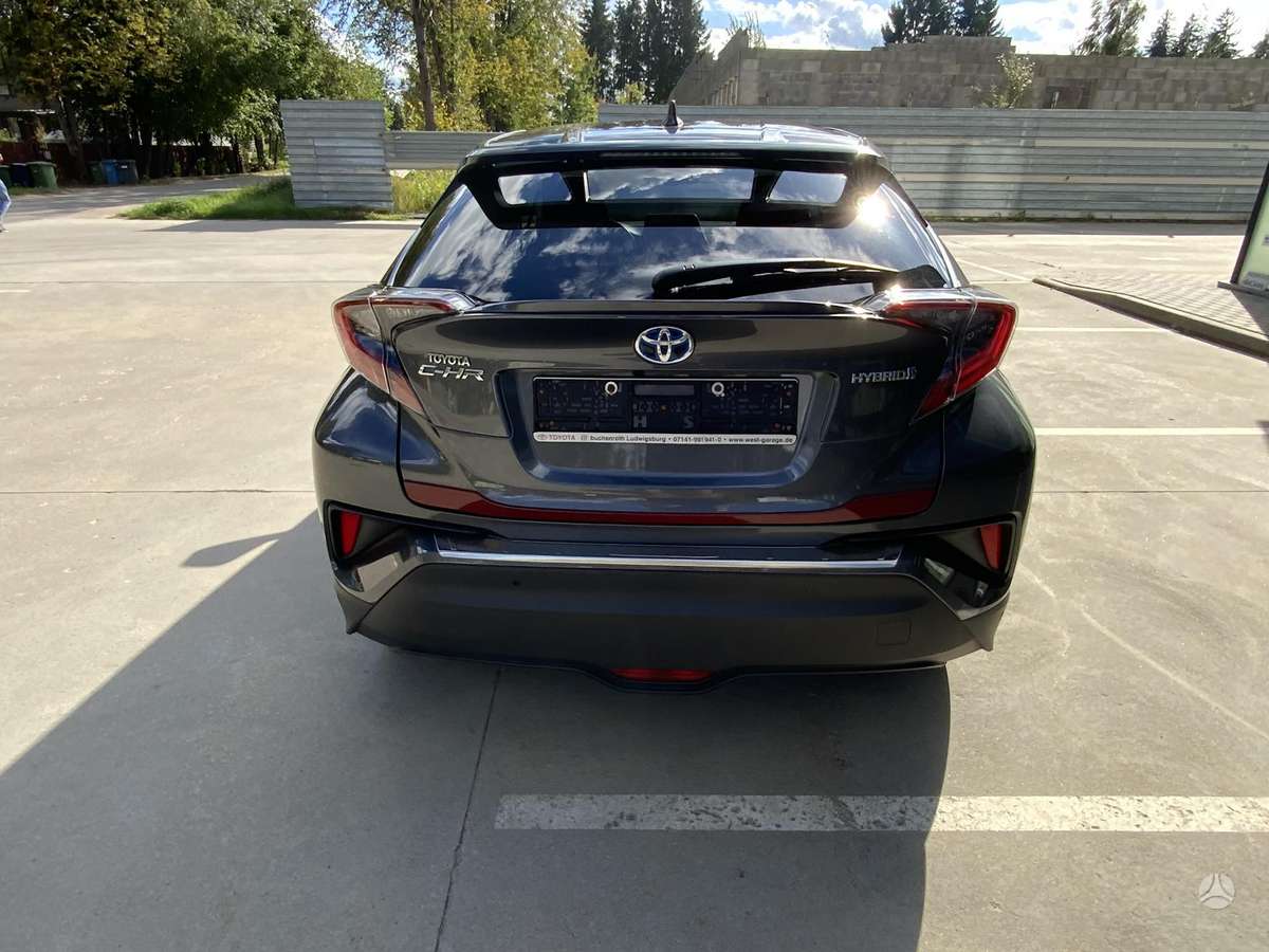 Toyota C-HR - 6
