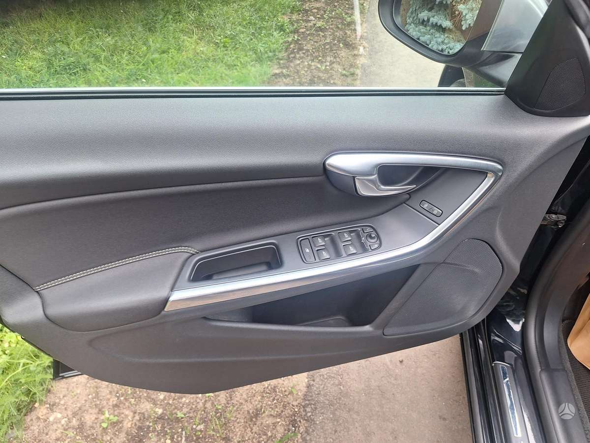 Volvo V60, 2.0 l., Универсал