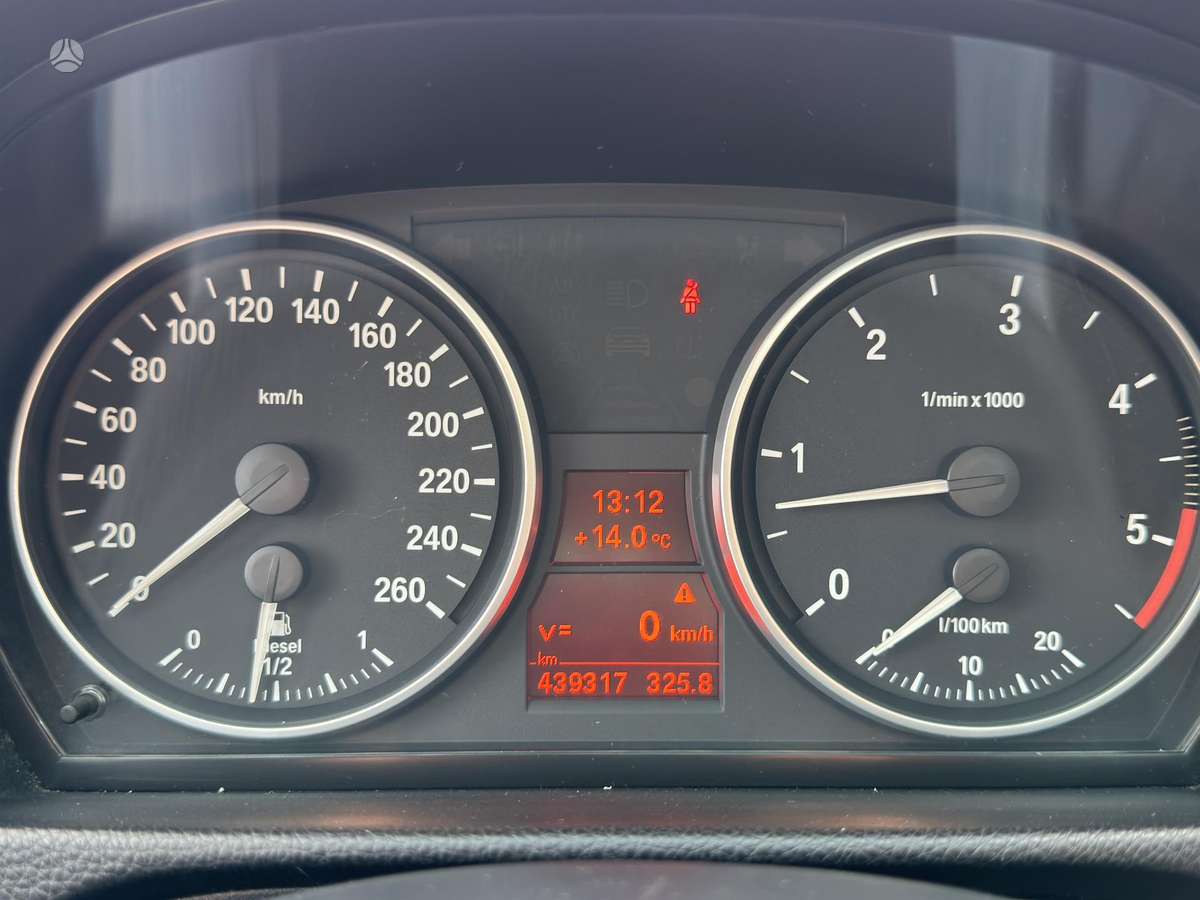 BMW 325, 3.0 l., wagon