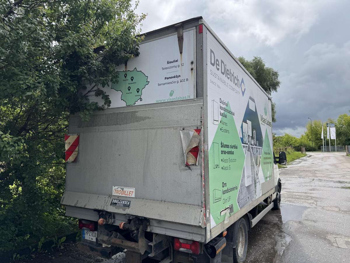 Iveco Daily, 2.3 l., cargo van