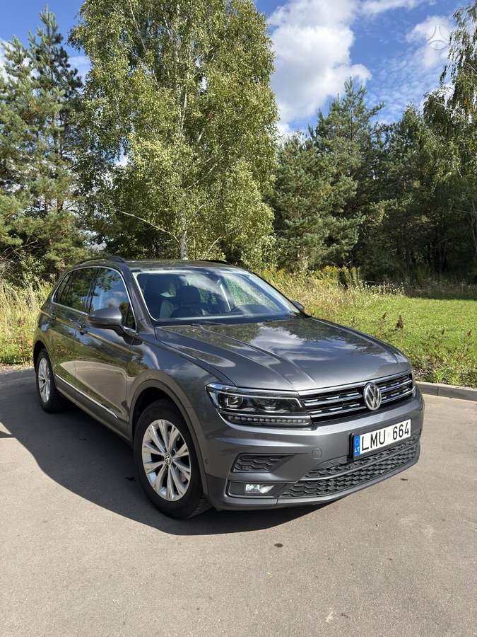 Volkswagen Tiguan - 2