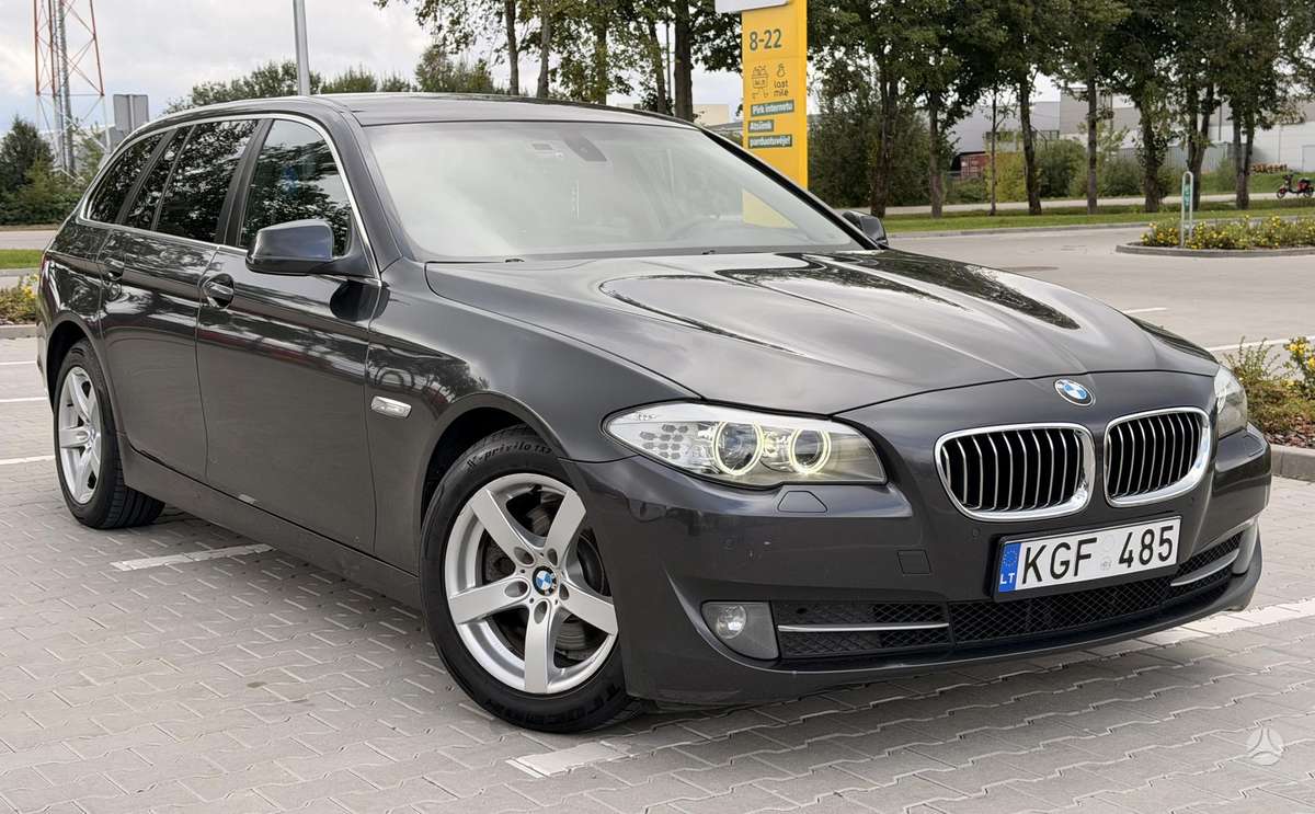 BMW 520, 2.0 l., wagon