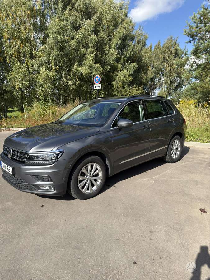 Volkswagen Tiguan - 6