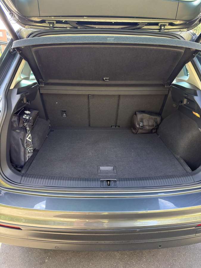 Volkswagen Tiguan - 10