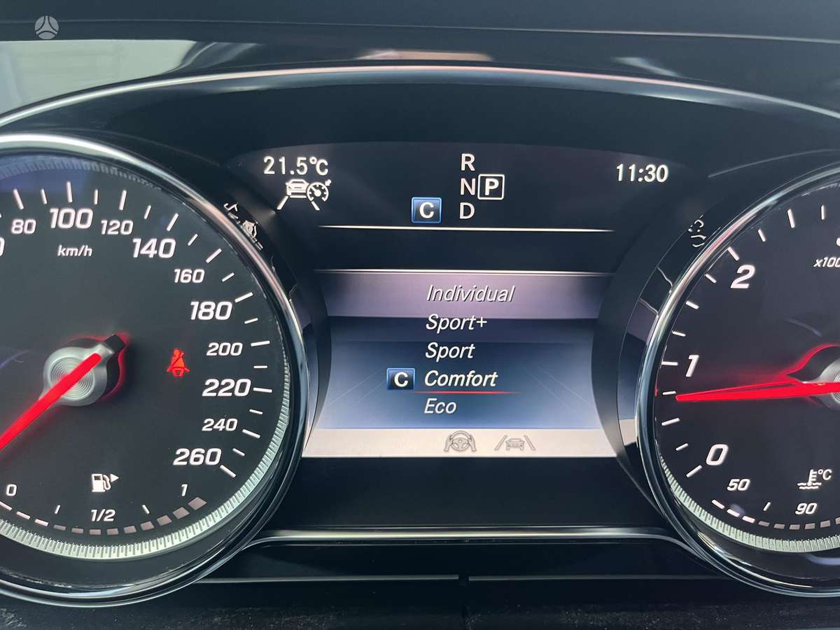 Mercedes-Benz E300, 2.0 l., Универсал