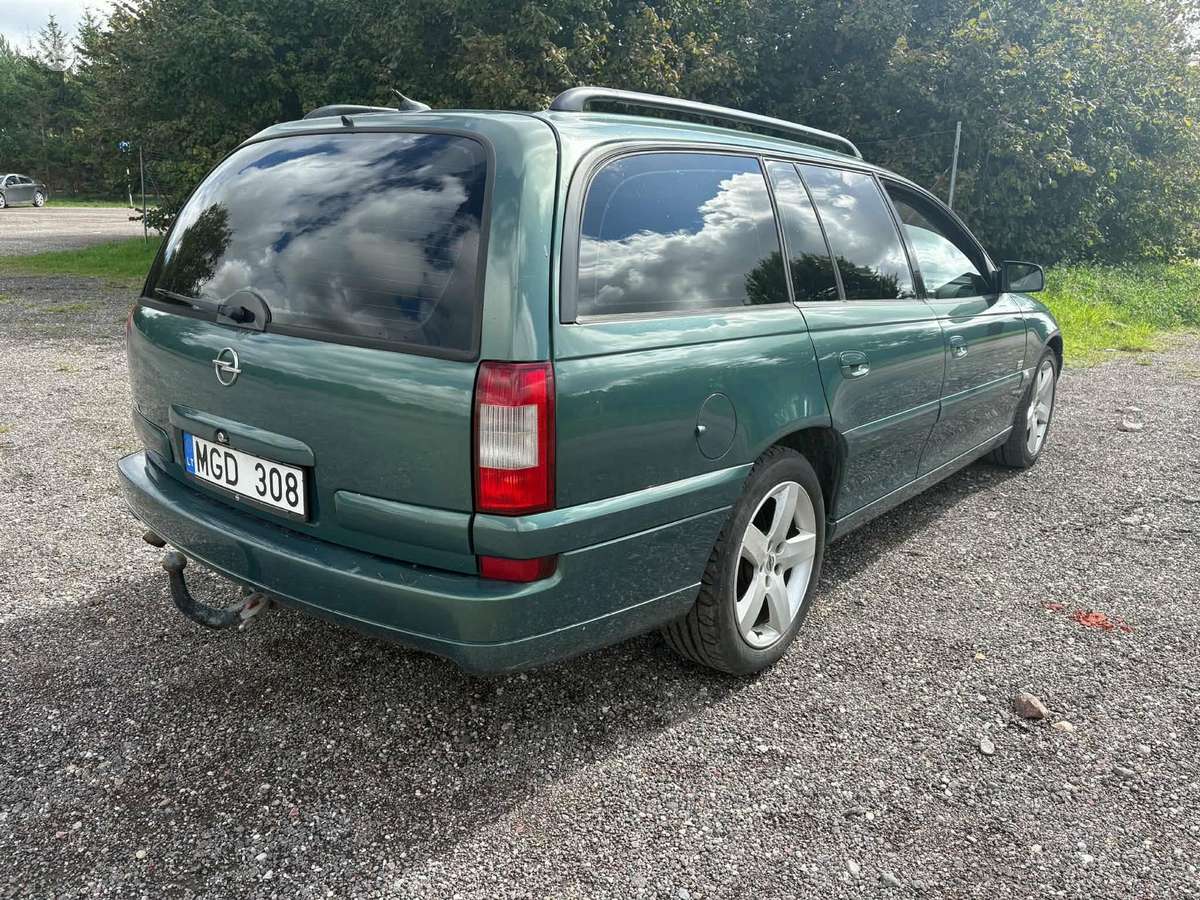 Opel Omega - 5