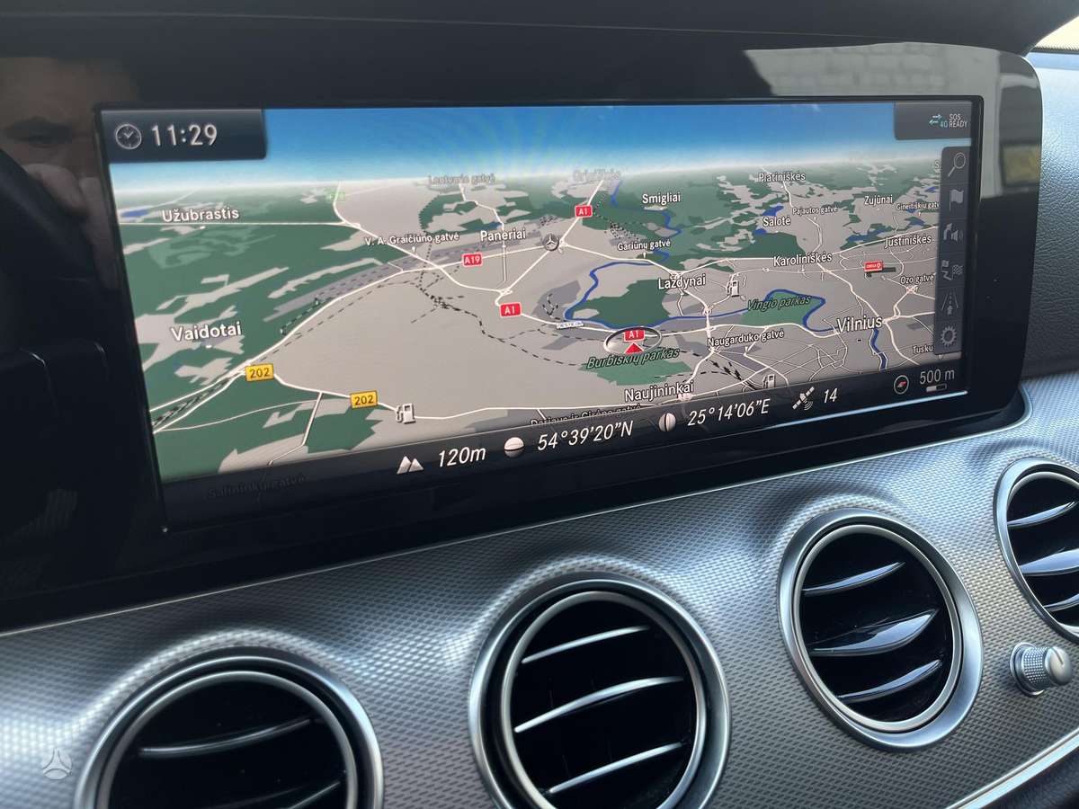 Mercedes-Benz E300, 2.0 l., Универсал