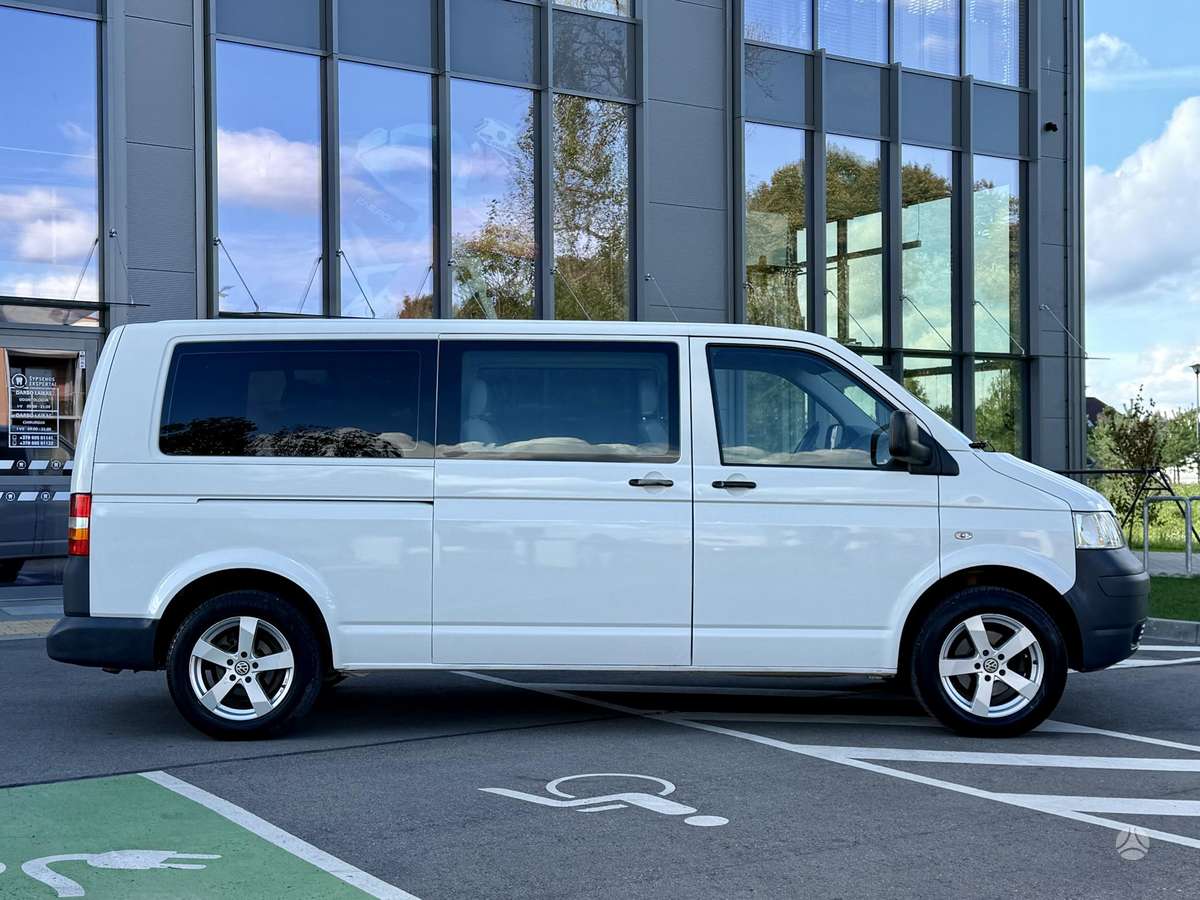 Volkswagen Transporter - 2