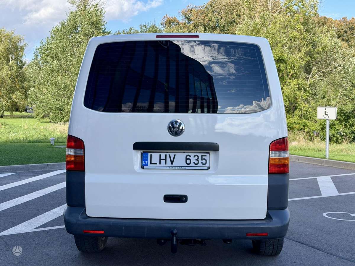 Volkswagen Transporter - 4